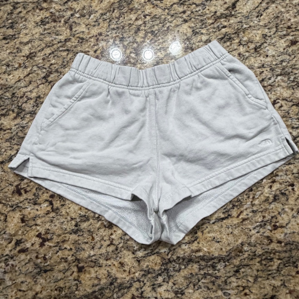 The North Face Womens Light Gray Fleece Lounge Shorts Size M Dolphin Hem ws